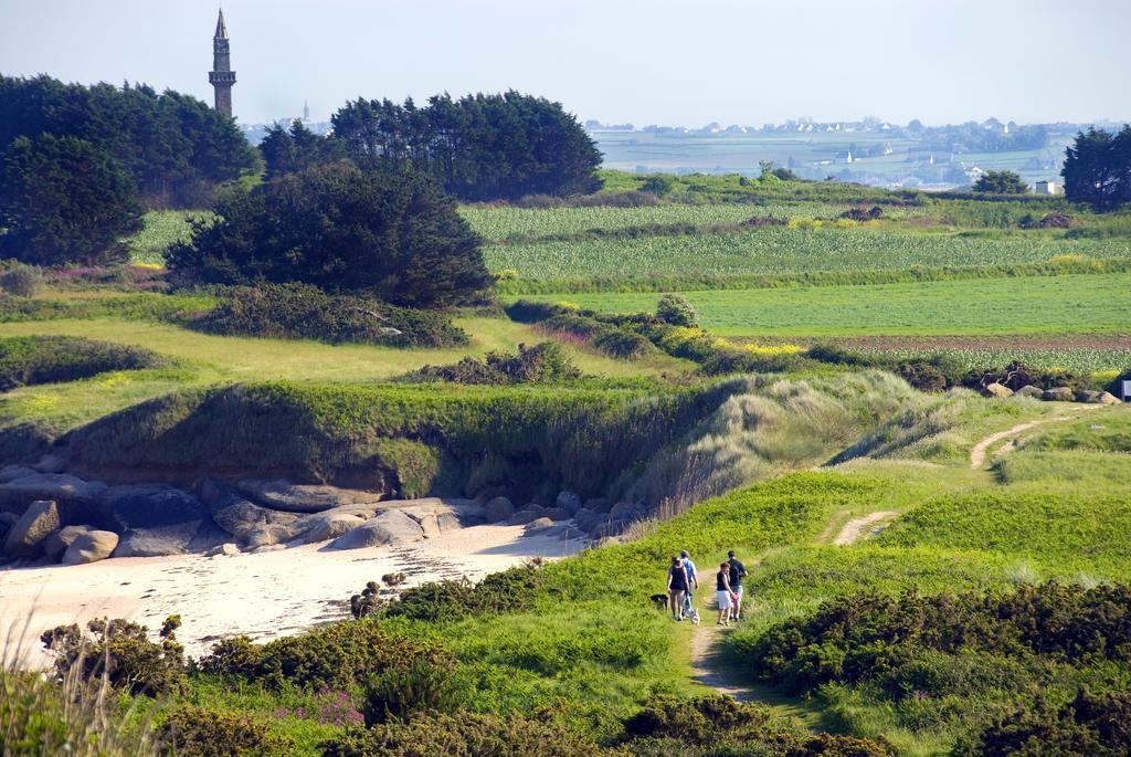 Hotel La Residence Des Artistes Roscoff Kültér fotó